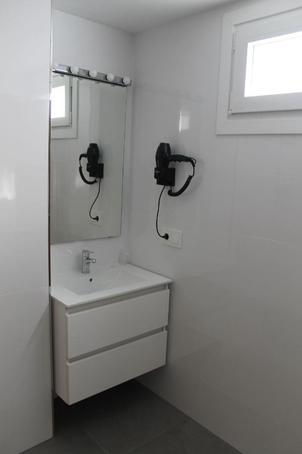 Hotel Hollywood Cangas do Morrazo Zewnętrze zdjęcie