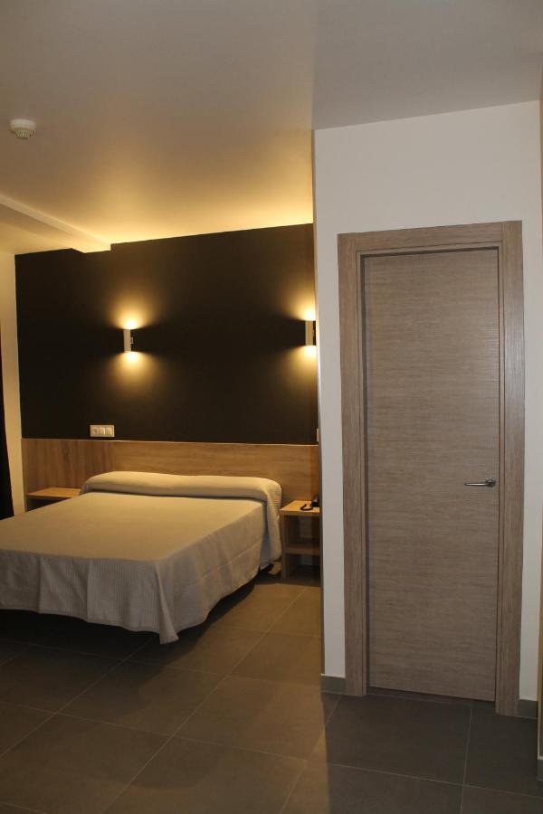 Hotel Hollywood Cangas do Morrazo Zewnętrze zdjęcie