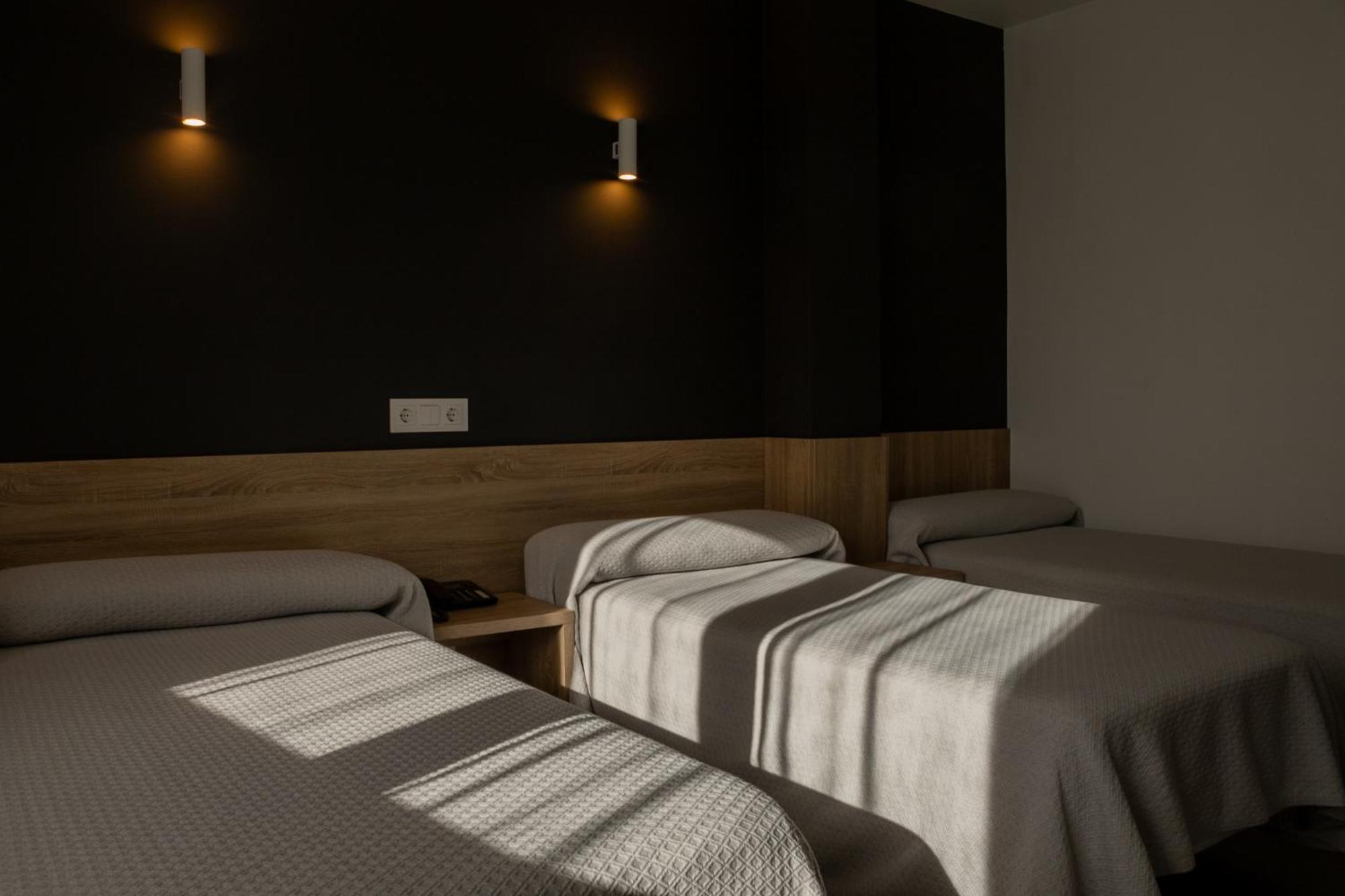 Hotel Hollywood Cangas do Morrazo Zewnętrze zdjęcie