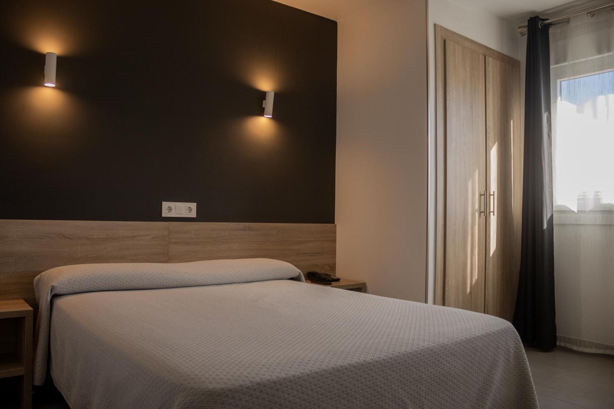 Hotel Hollywood Cangas do Morrazo Zewnętrze zdjęcie